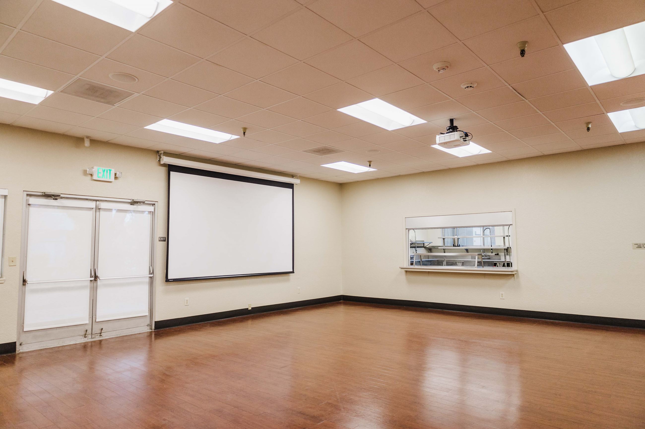 Albiani Recreation Center Lippincott Hall Projector Screen