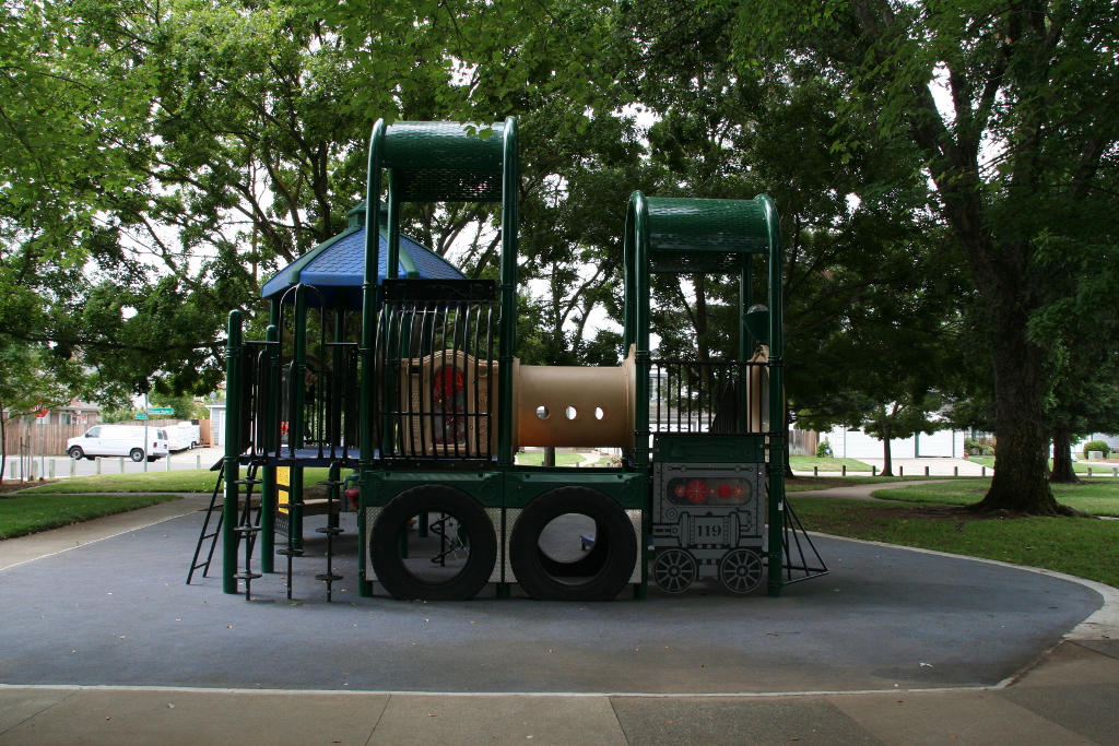 Playground Feature in Smedberg Park